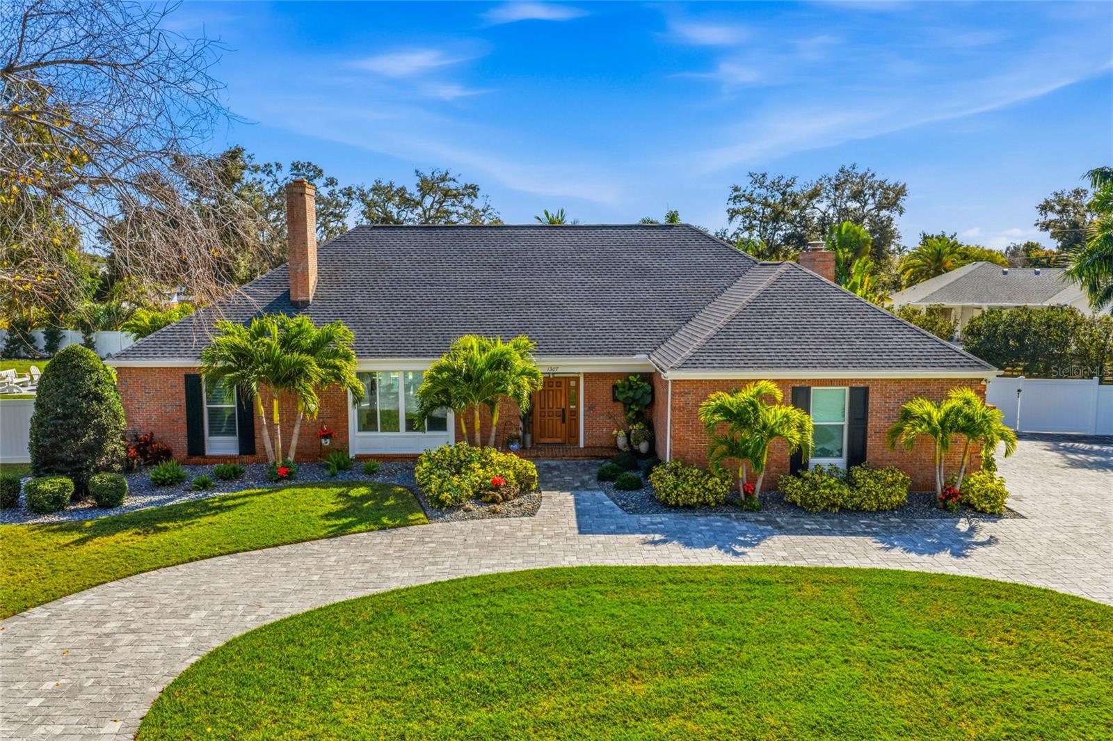 RIVERVIEW PINES - Residential