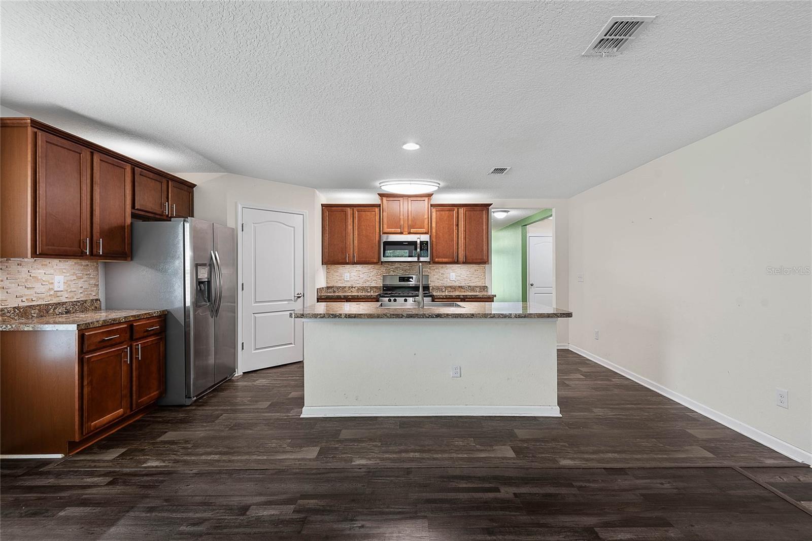 GRAND RESERVE & GOLF CLUB UN 01 - Residential