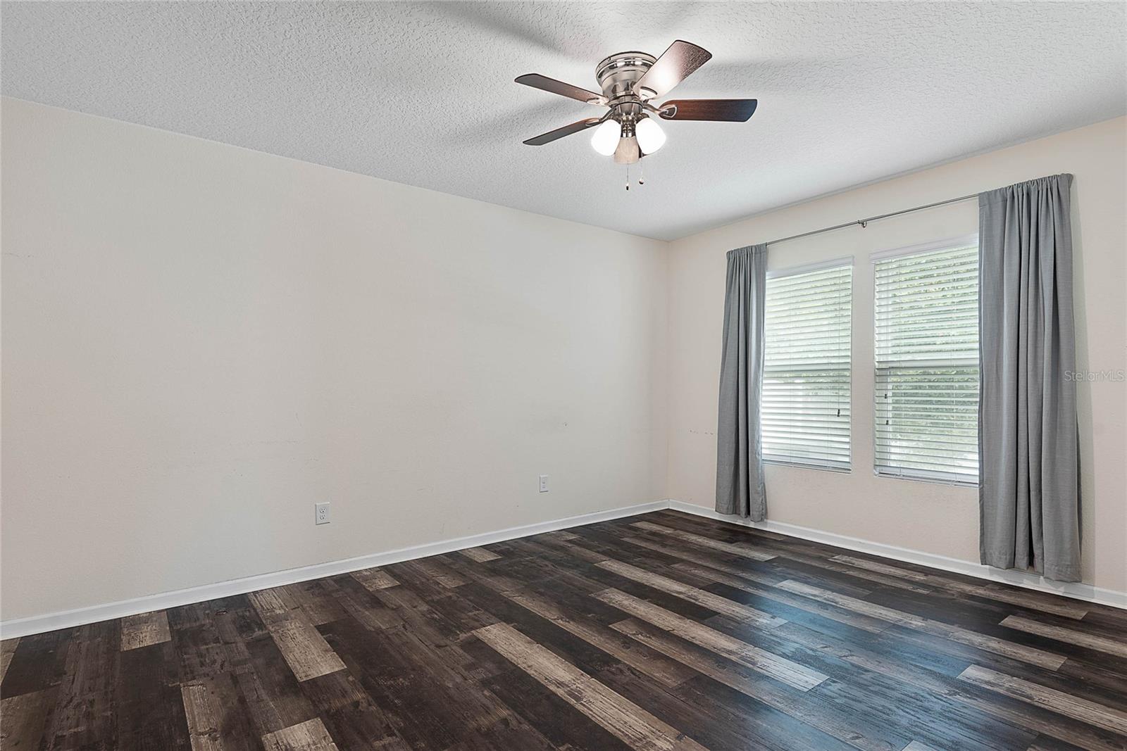 GRAND RESERVE & GOLF CLUB UN 01 - Residential