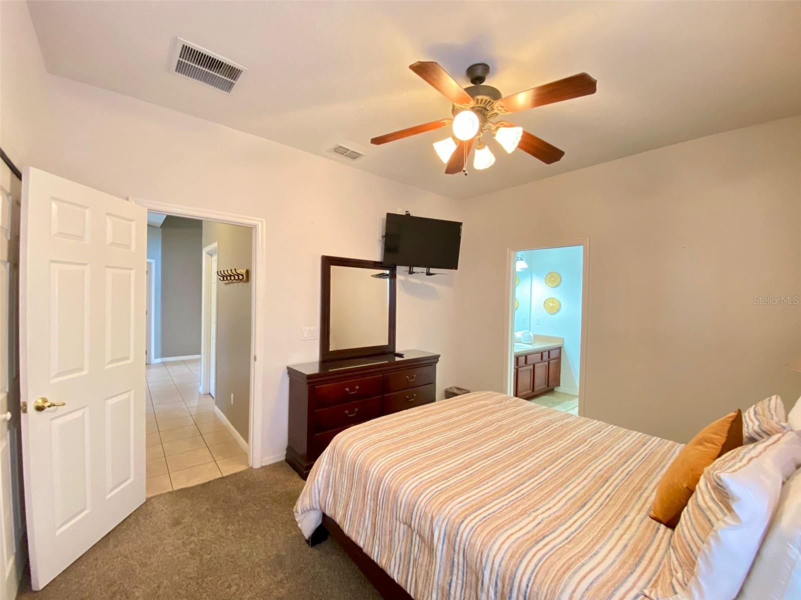 WYNDHAM POINTE - Residential