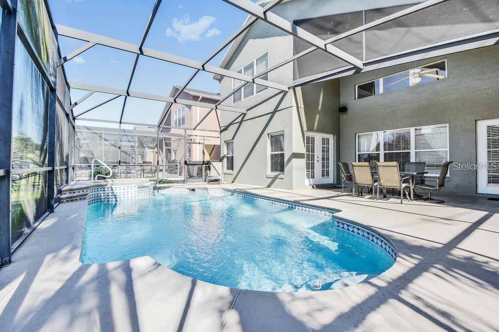 WYNDHAM POINTE - Residential