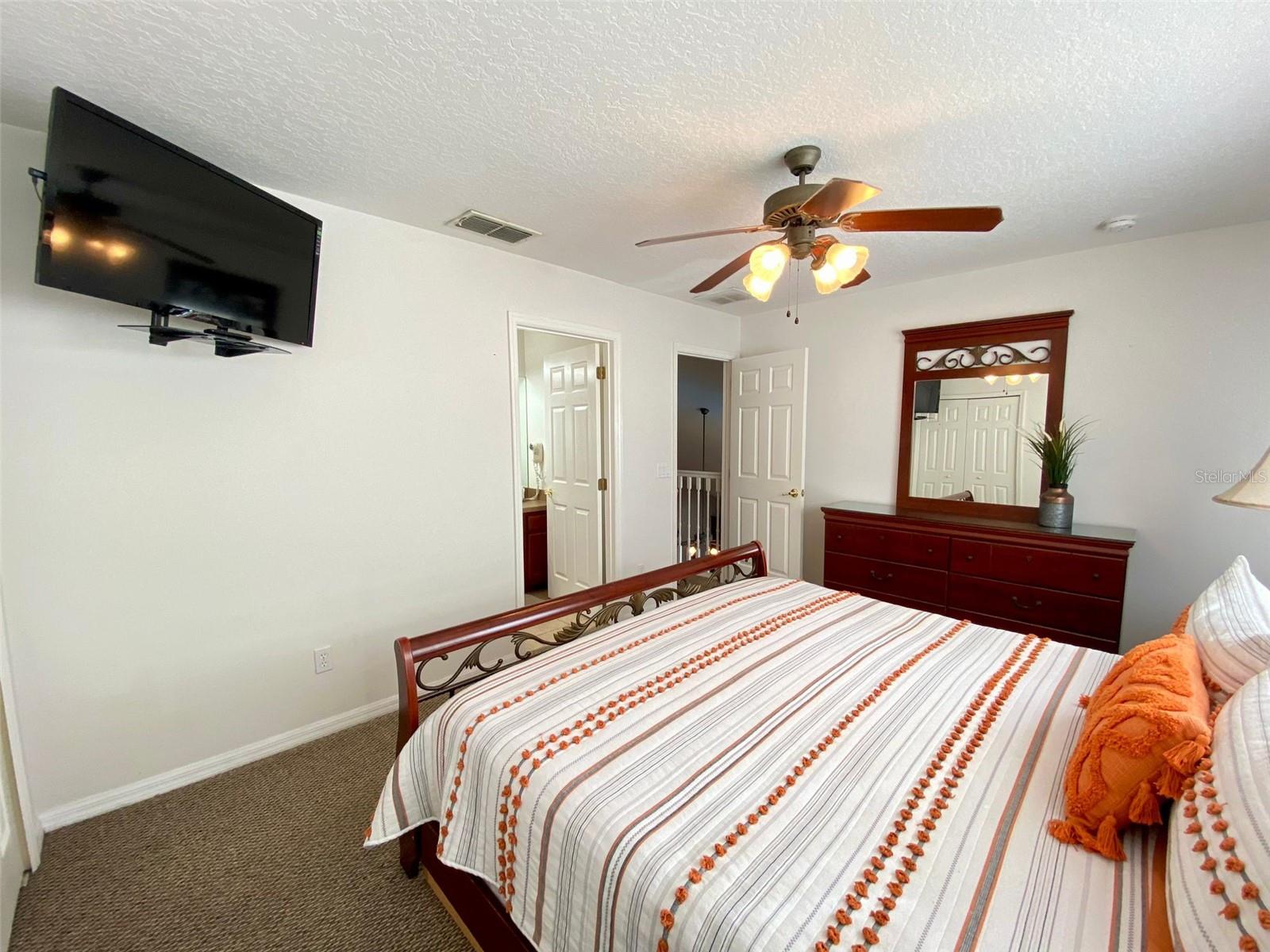 WYNDHAM POINTE - Residential