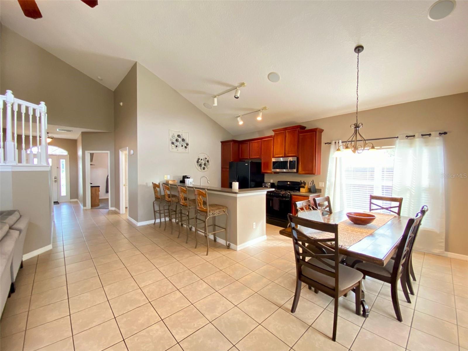 WYNDHAM POINTE - Residential