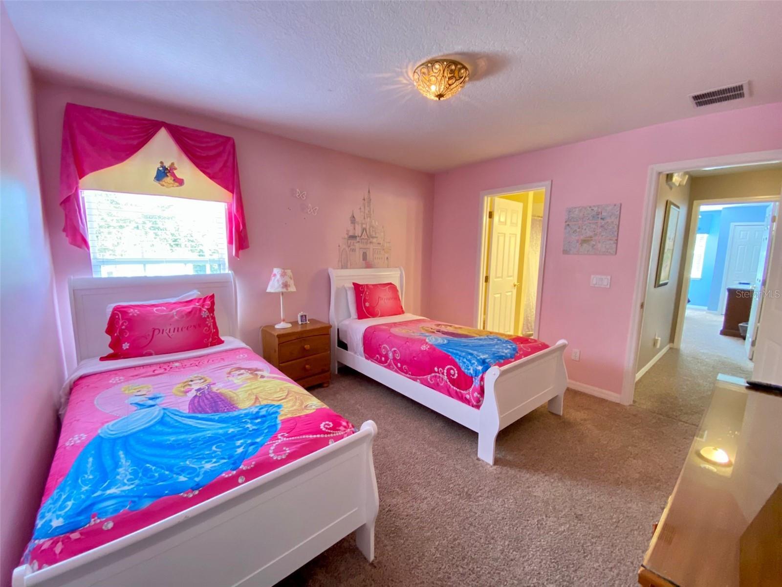 WYNDHAM POINTE - Residential