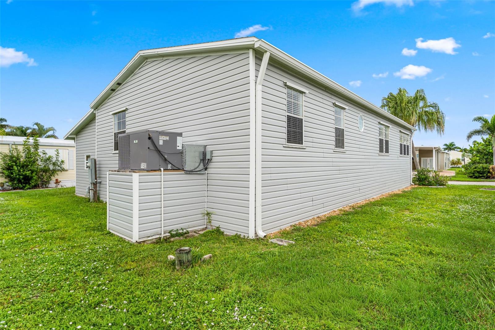 WINDMILL VILLAGE - Residential