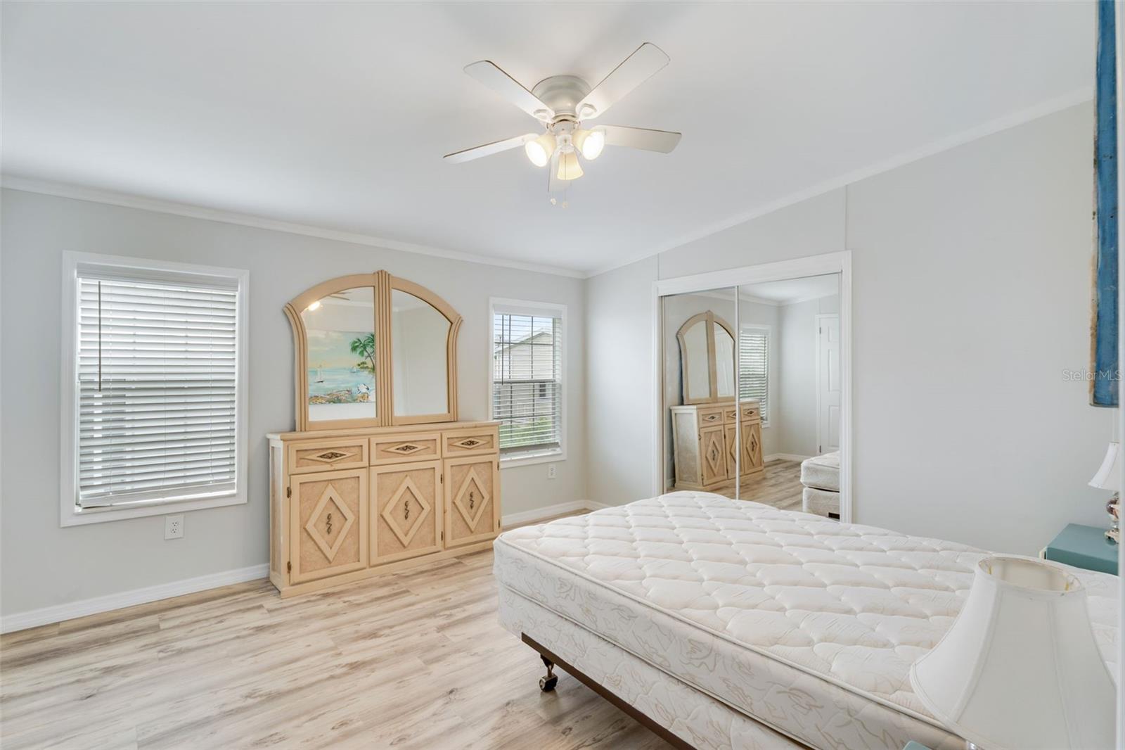 WINDMILL VILLAGE - Residential