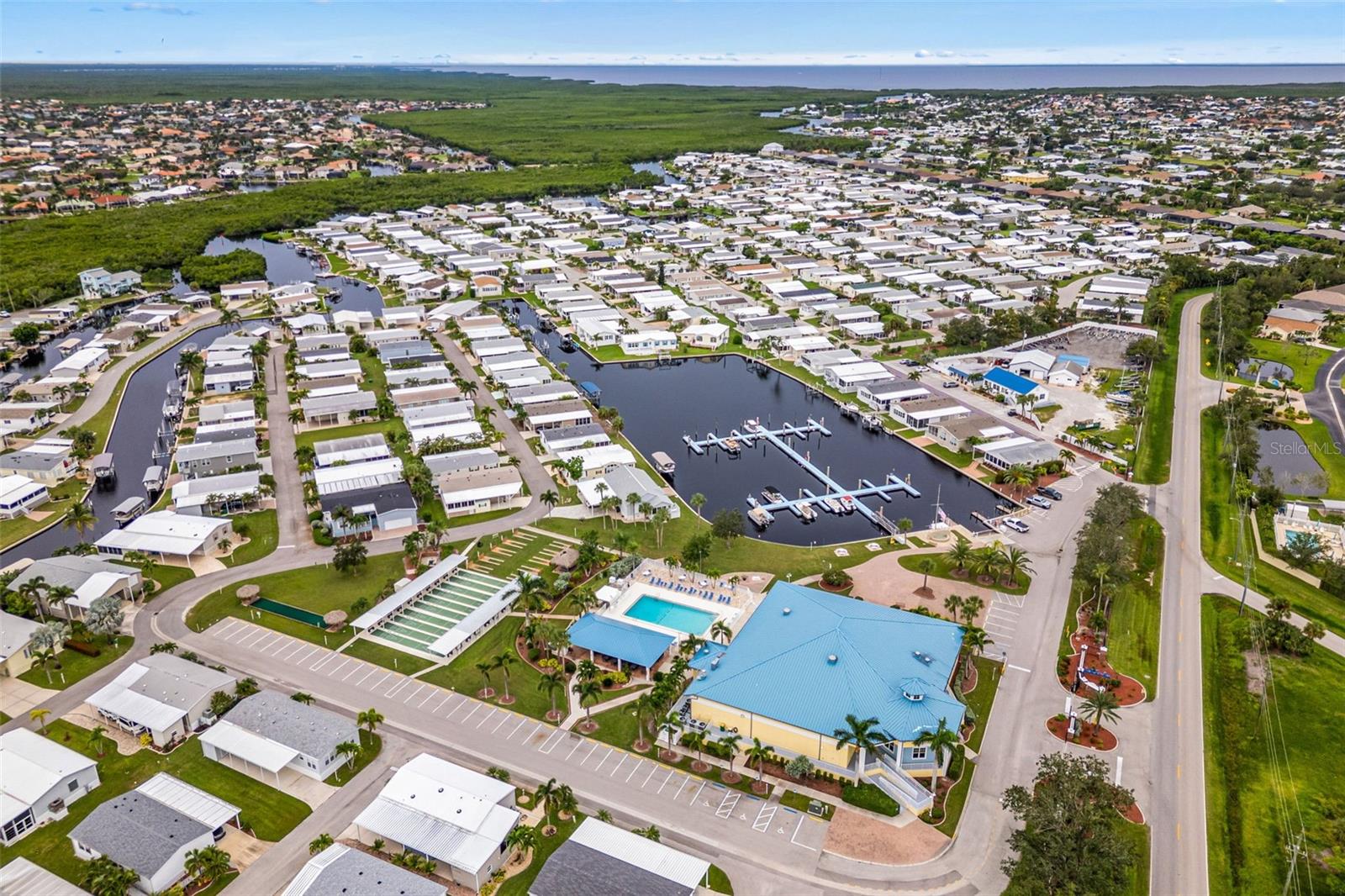 WINDMILL VILLAGE - Residential