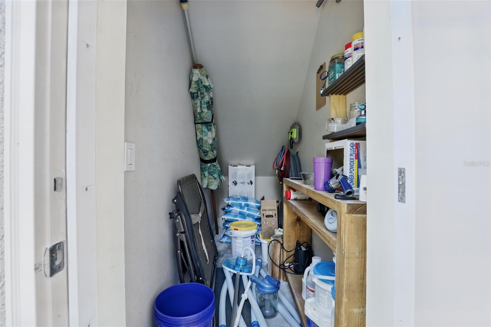 DEBARY PLANTATION - Residential