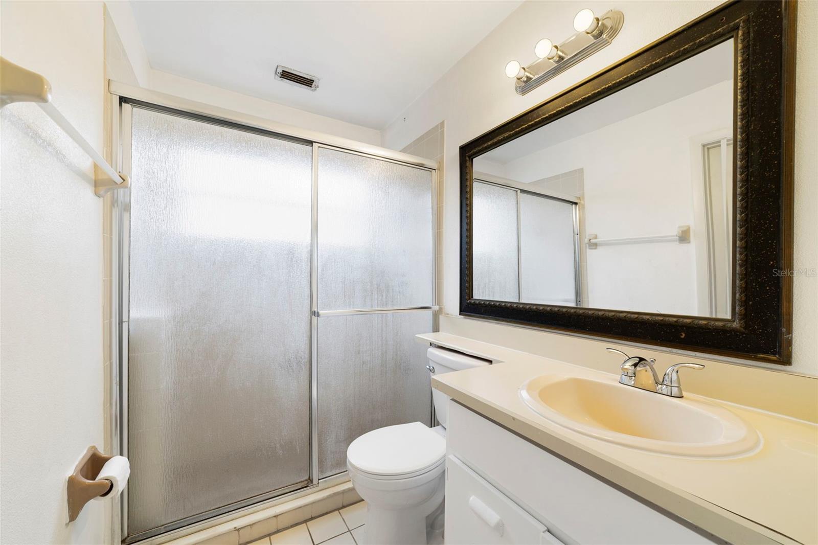 ALAFAYA WOODS - Residential