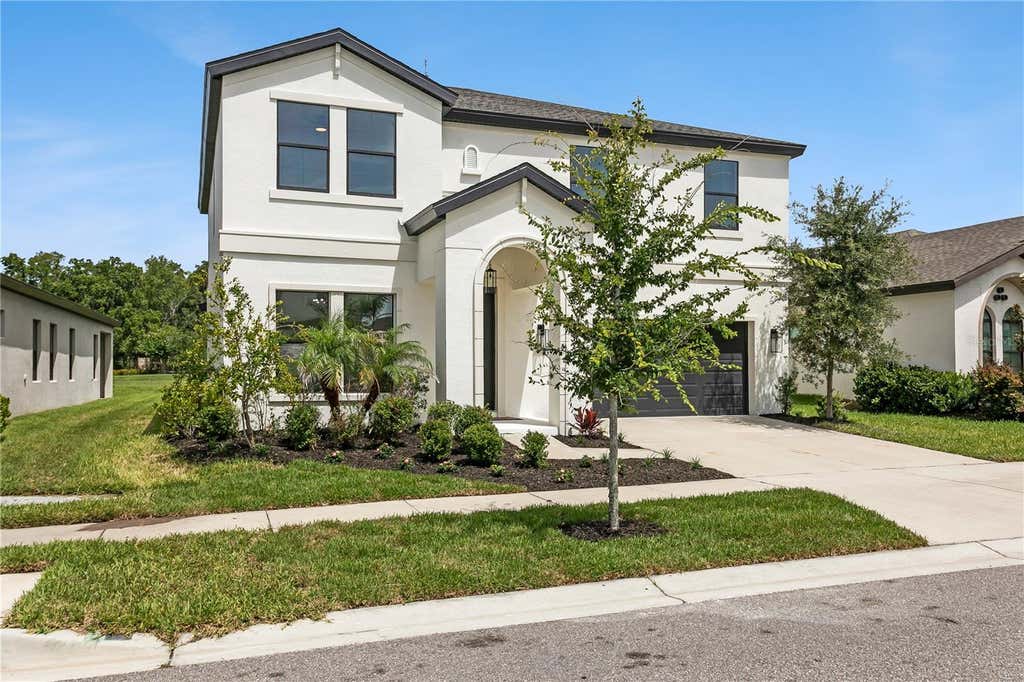 Photo of 12633 Shetland Walk Drive, Lithia, FL 33547 (MLS # O6425914)