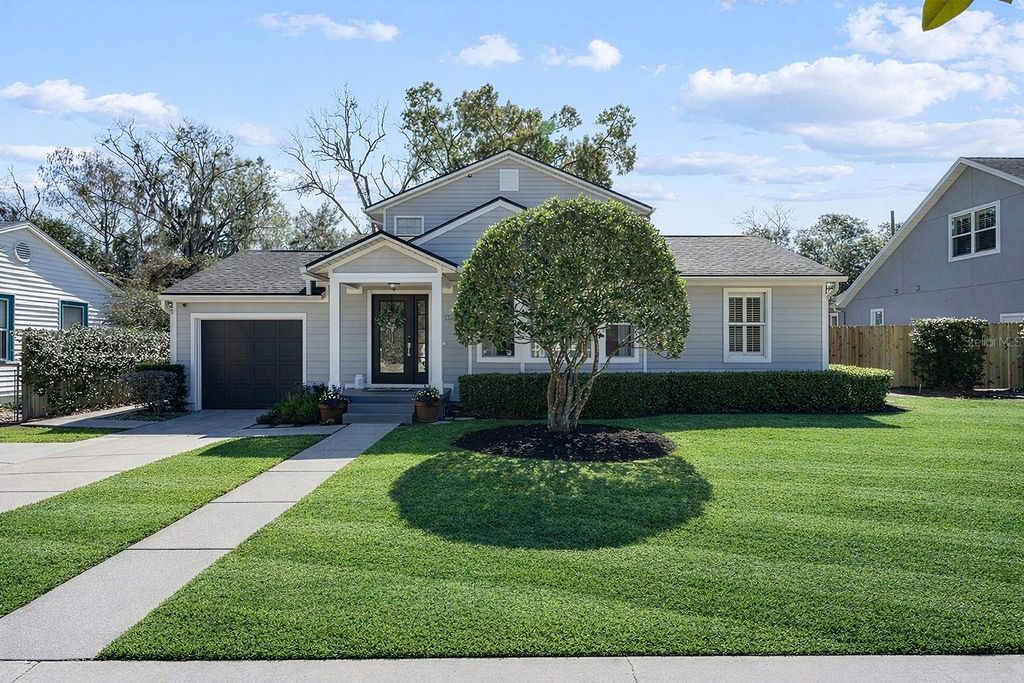 Photo of 1324 W Harvard Street, Orlando, FL 32804 (MLS # O6380503)