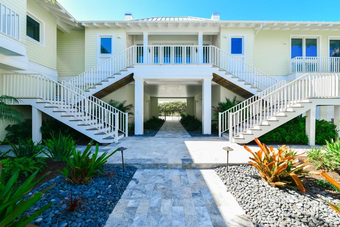 2031 SHORE LANE