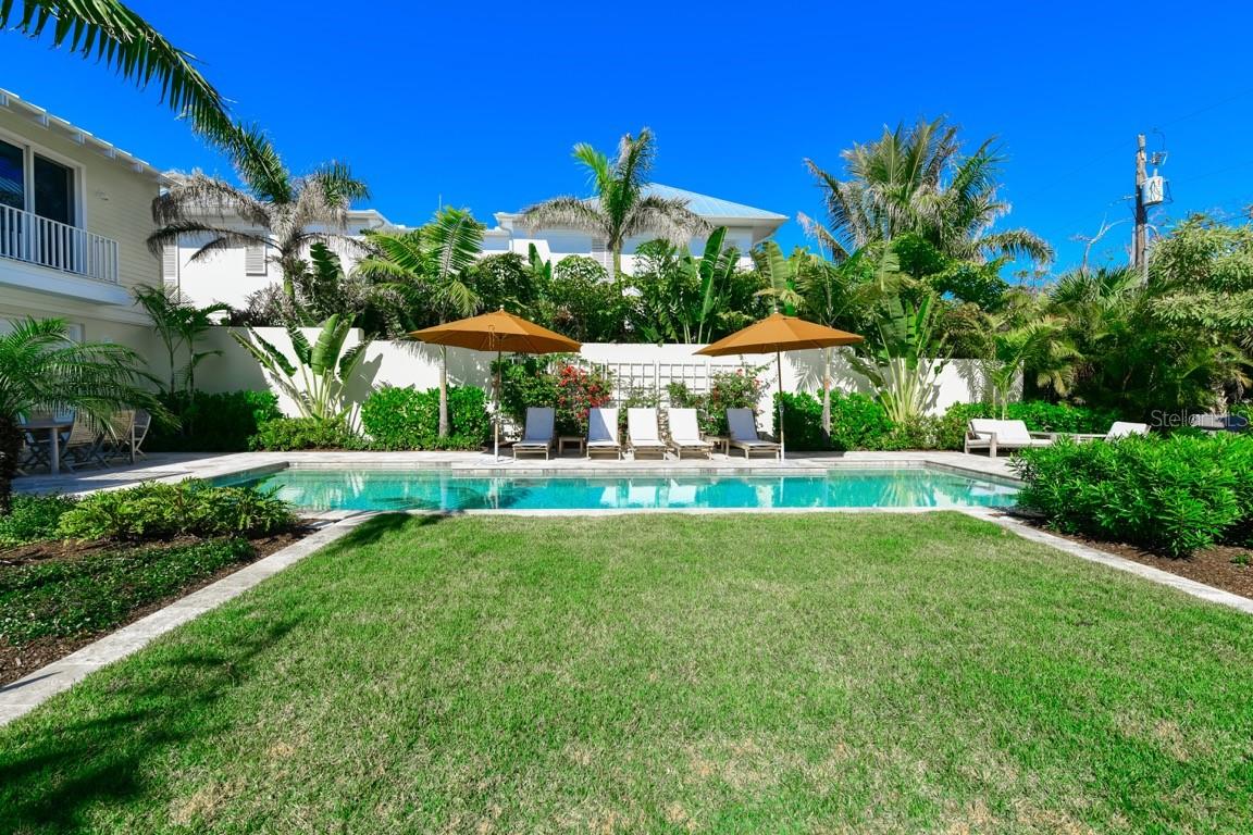 2031 SHORE LANE