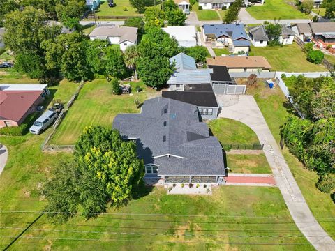 Photo of 2239 W Central Avenue, Winter Haven, FL 33880 (MLS # O6353855)