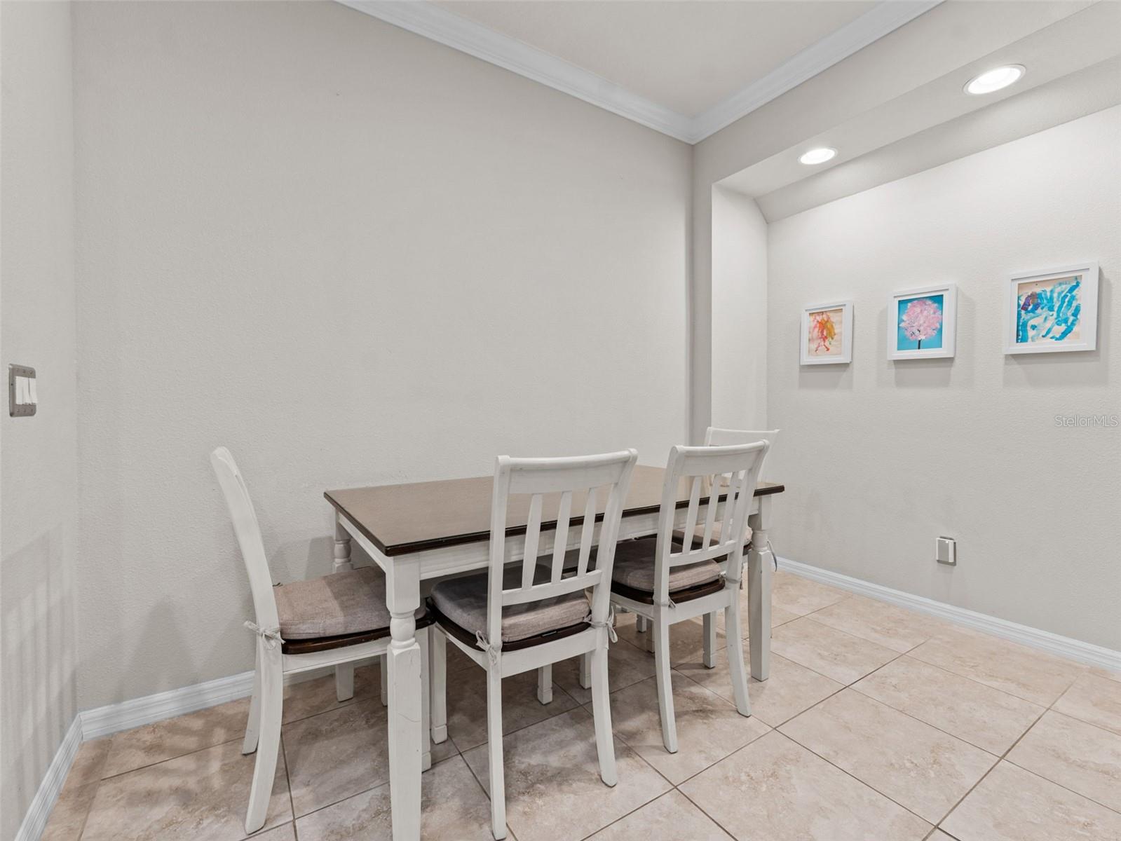 WOODSIDE TRACE - Residential