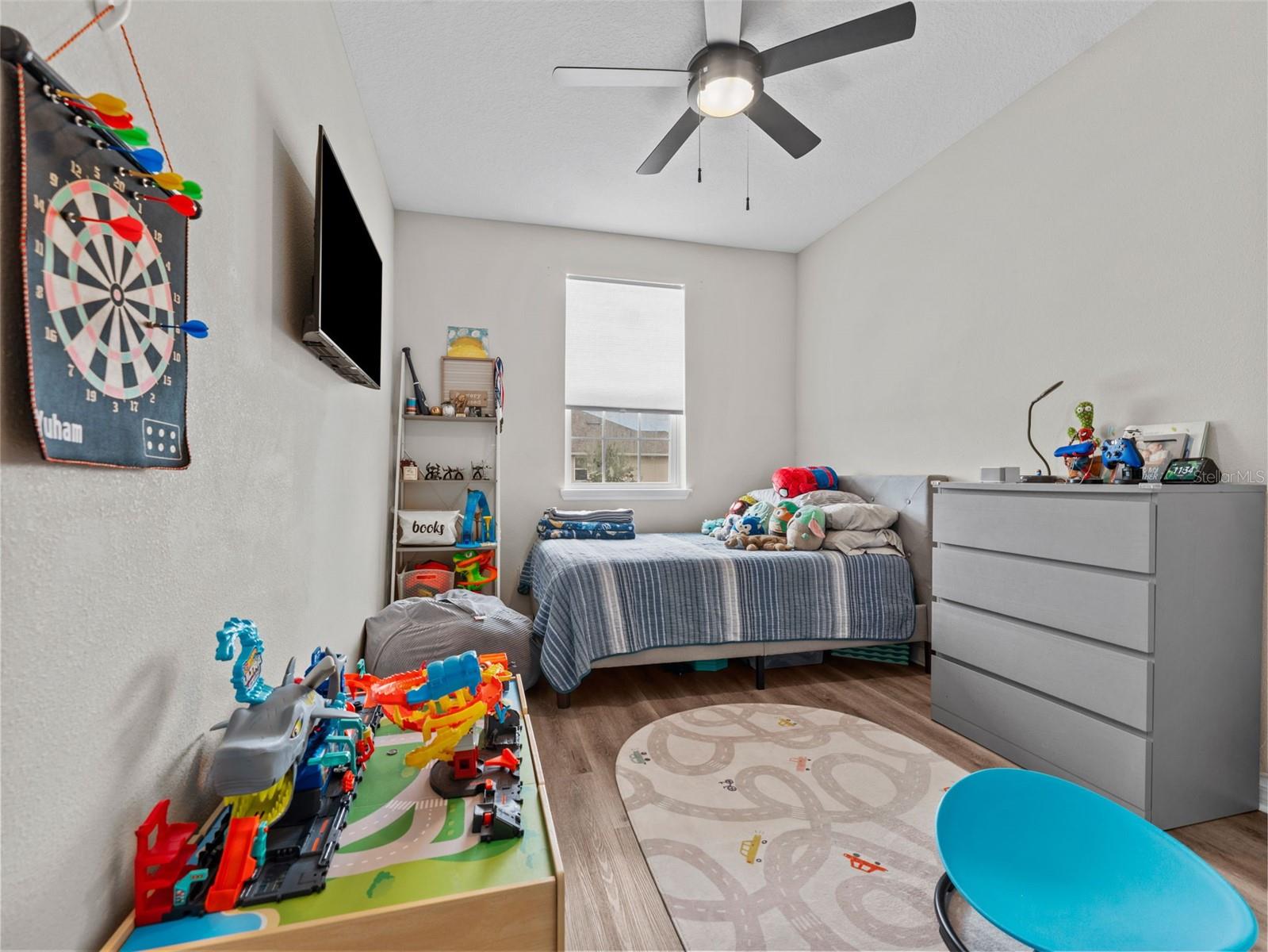 WOODSIDE TRACE - Residential