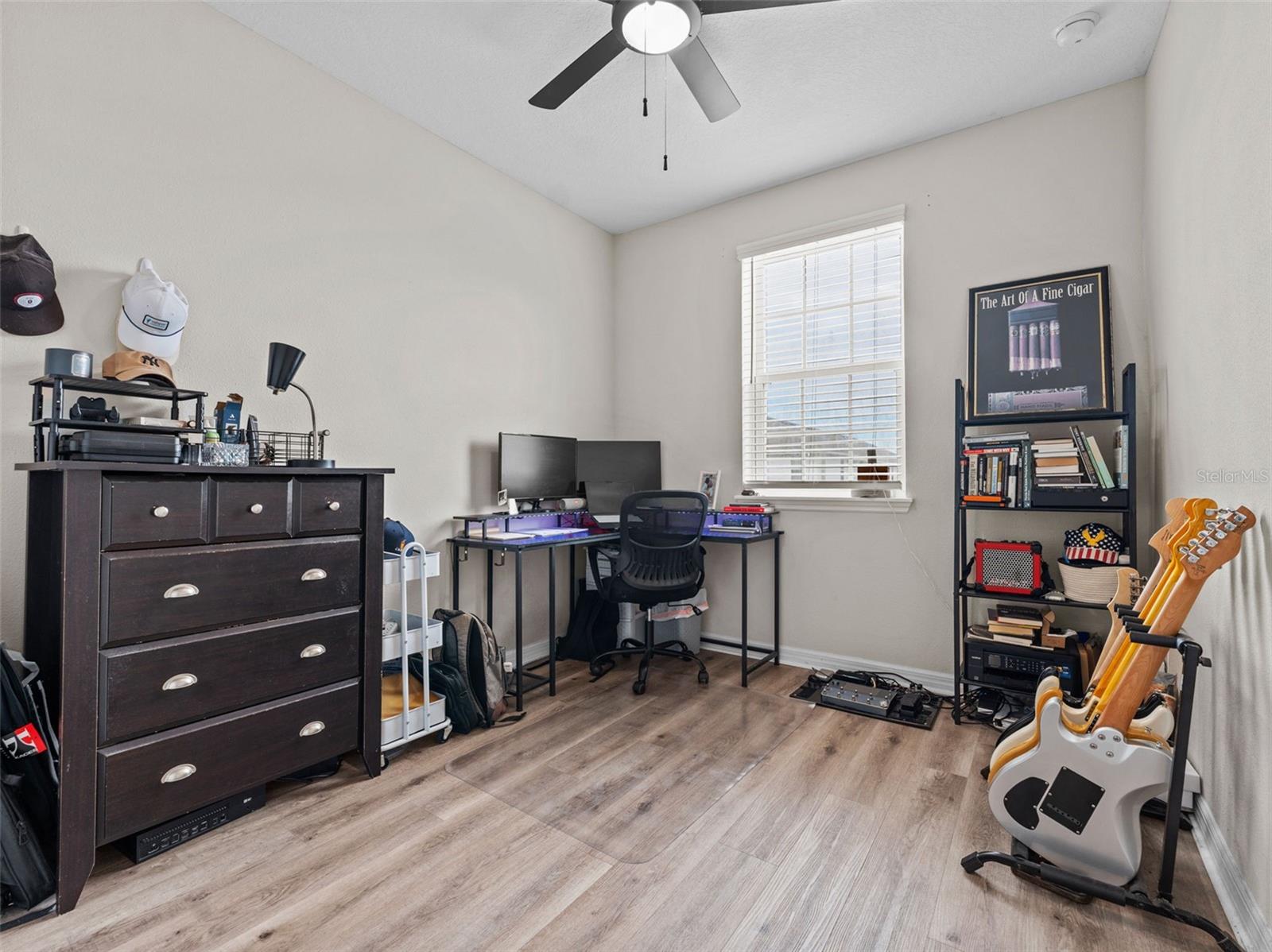 WOODSIDE TRACE - Residential