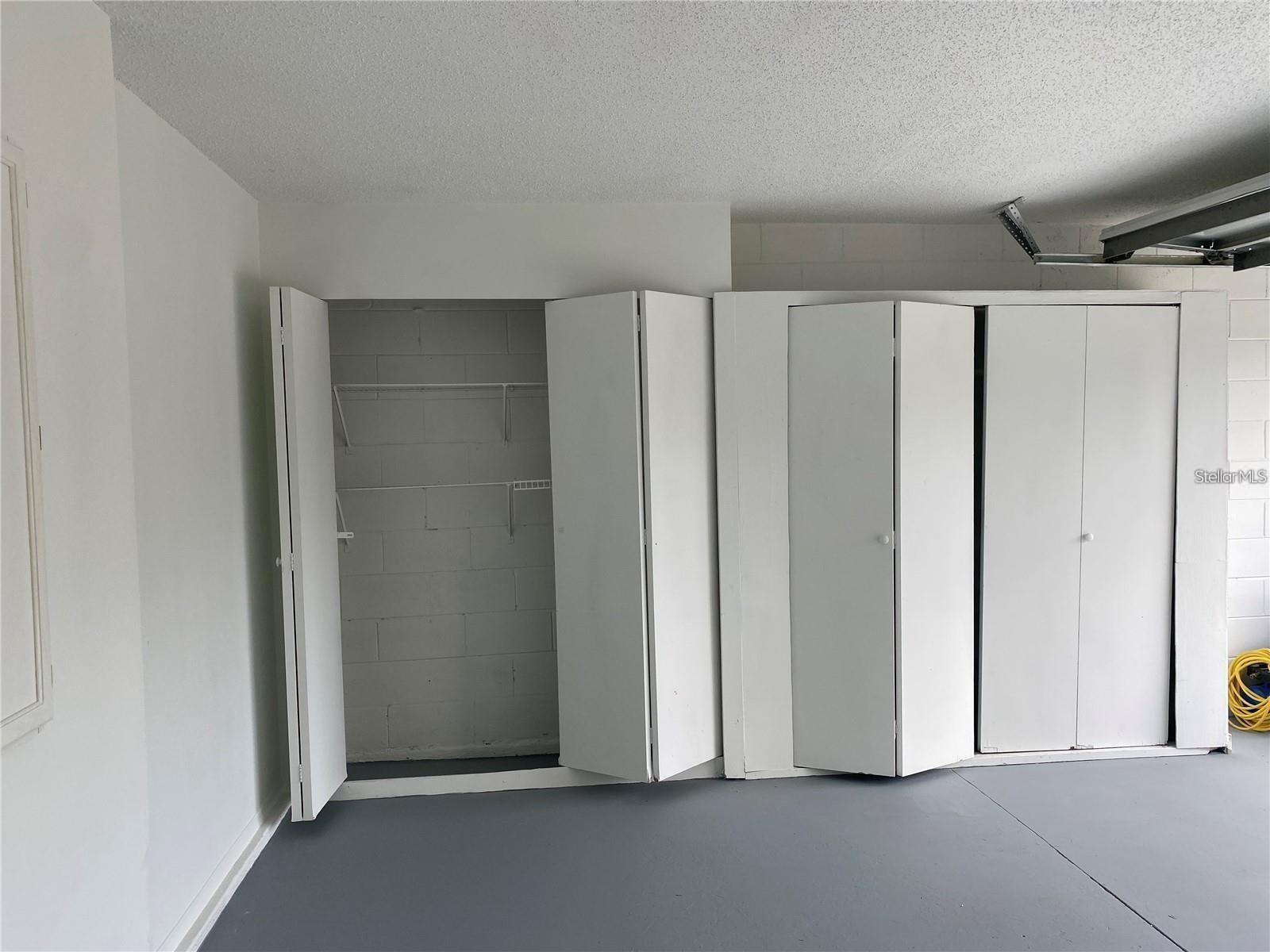 SHEFFIELD AT LAKESIDE EST PH 2 - Residential Lease