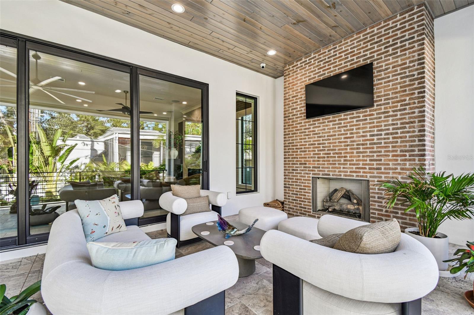 HARBOR VIEW - Residential