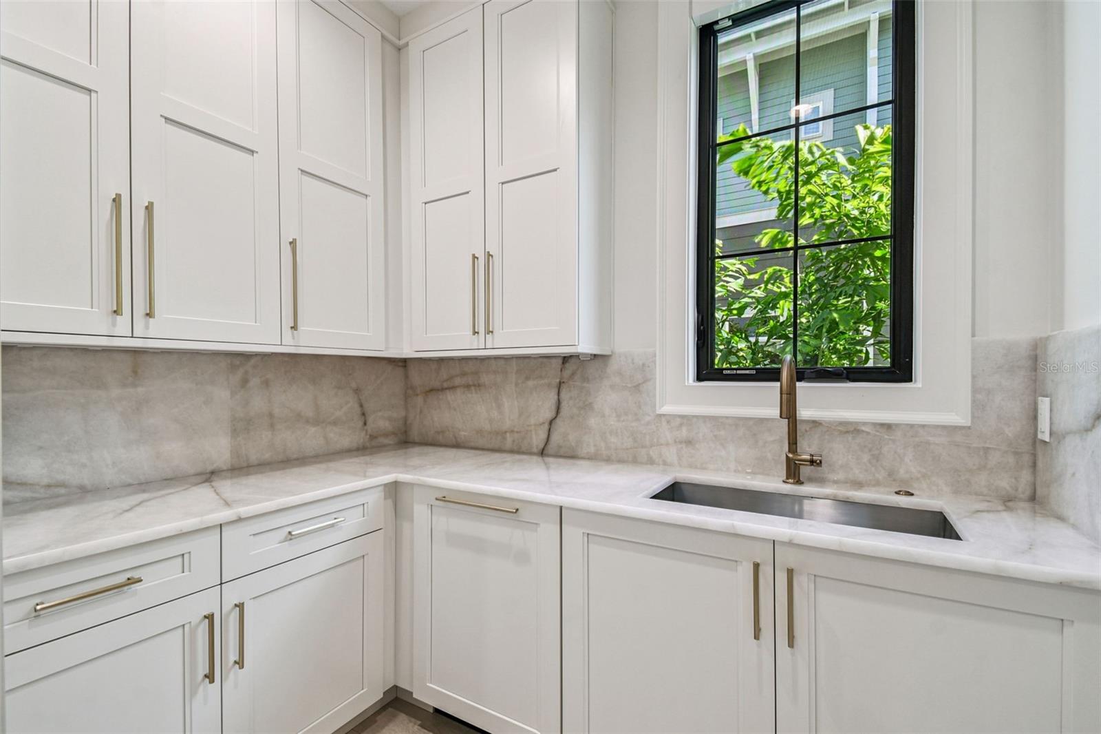 HARBOR VIEW - Residential