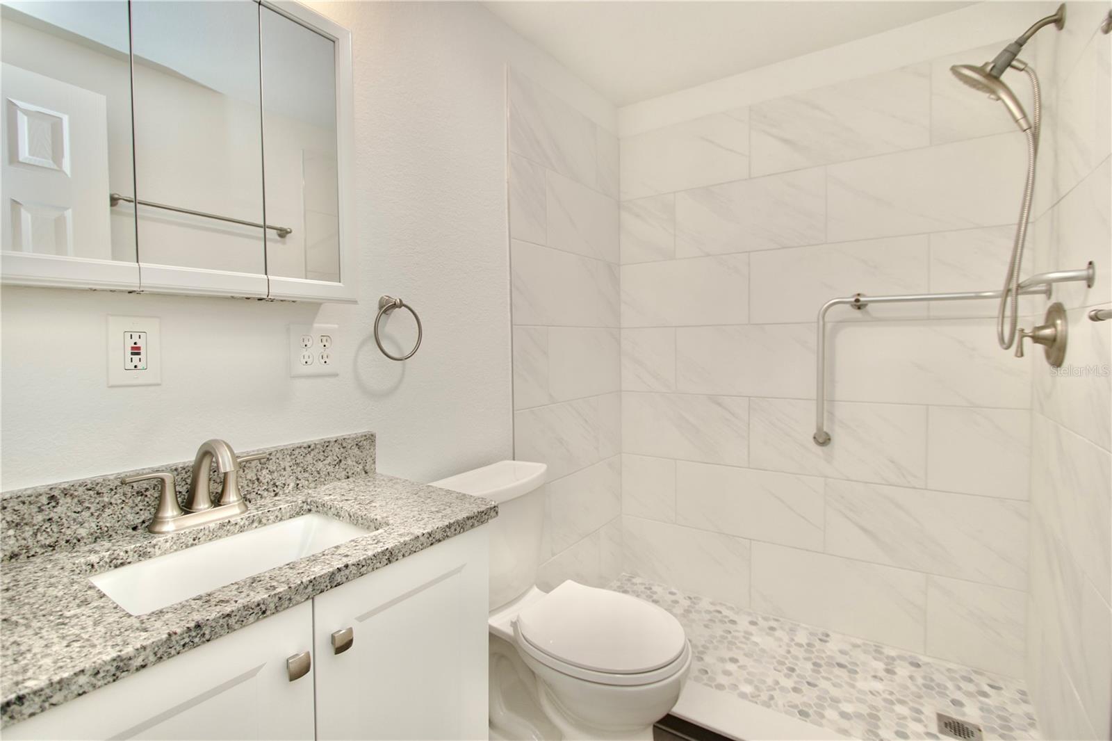 GARDENS OF BEACON WD - Residential