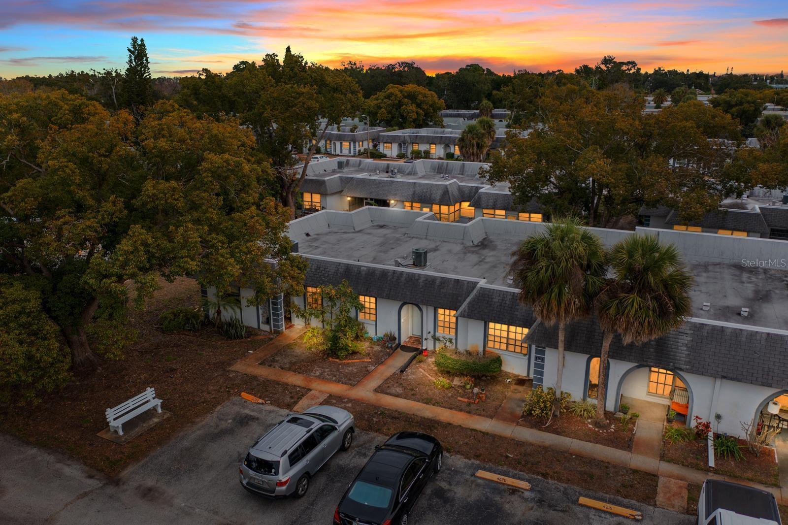 GARDENS BEACON SQUARE - Residential