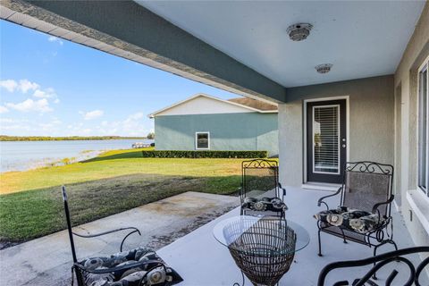 A home in LAKE WALES