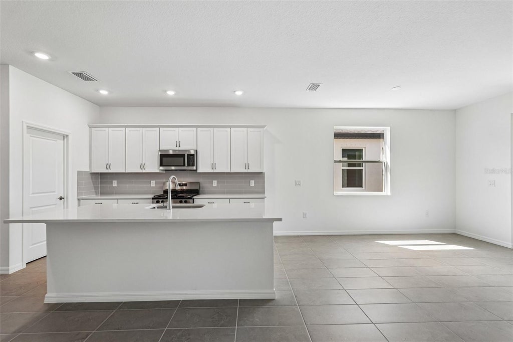Photo of 8713 Canard Cove, Palmetto, FL 34221 (MLS # R4911091)