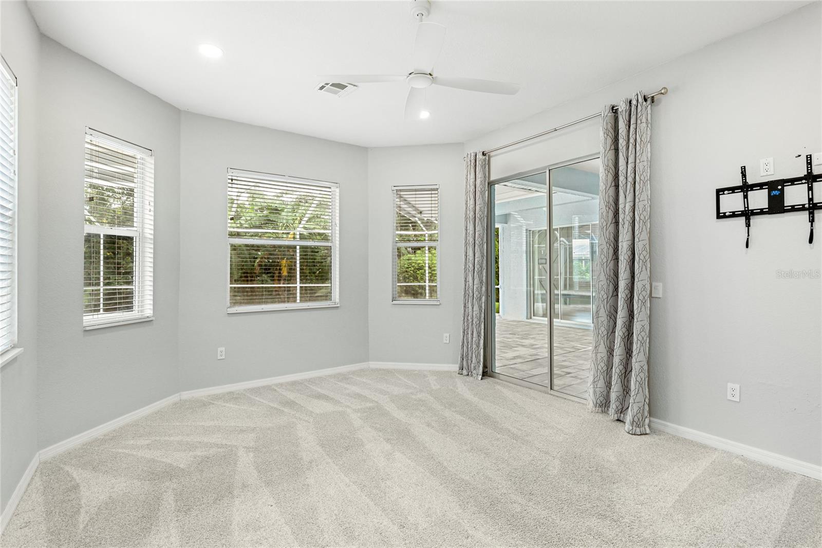 GREENFIELD - Residential