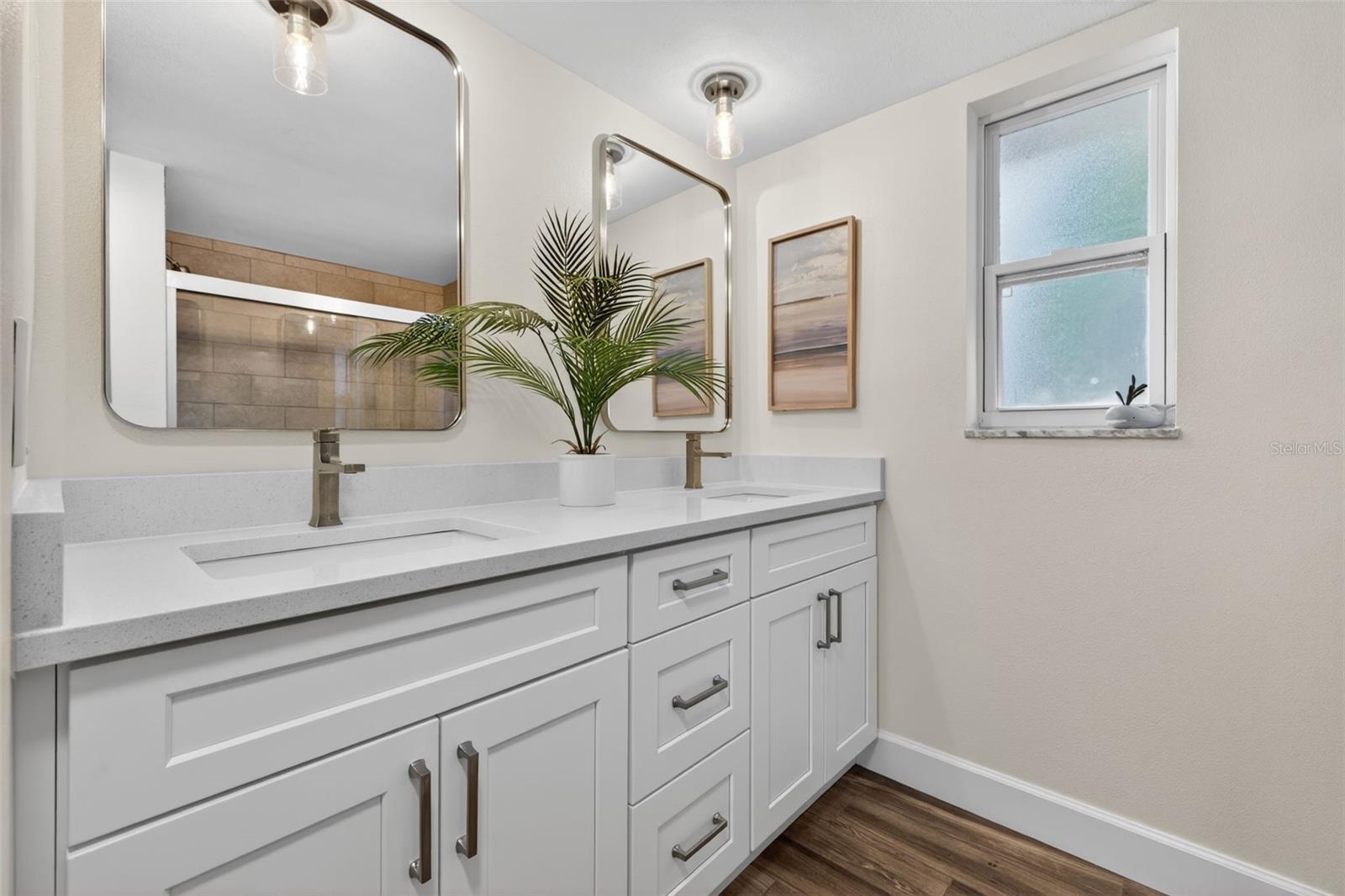 TANGLEWOOD ISLE SUB - Residential