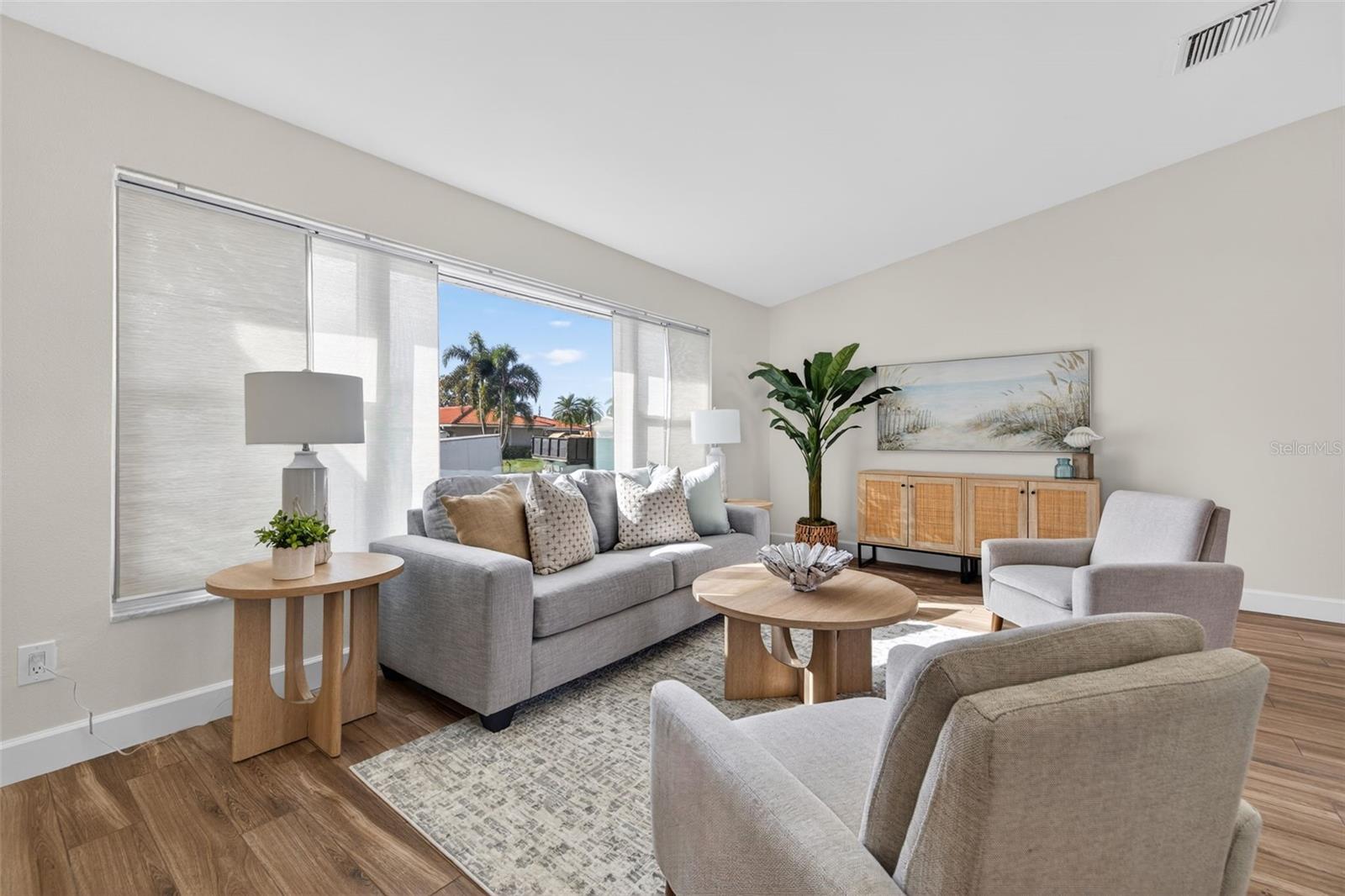 TANGLEWOOD ISLE SUB - Residential