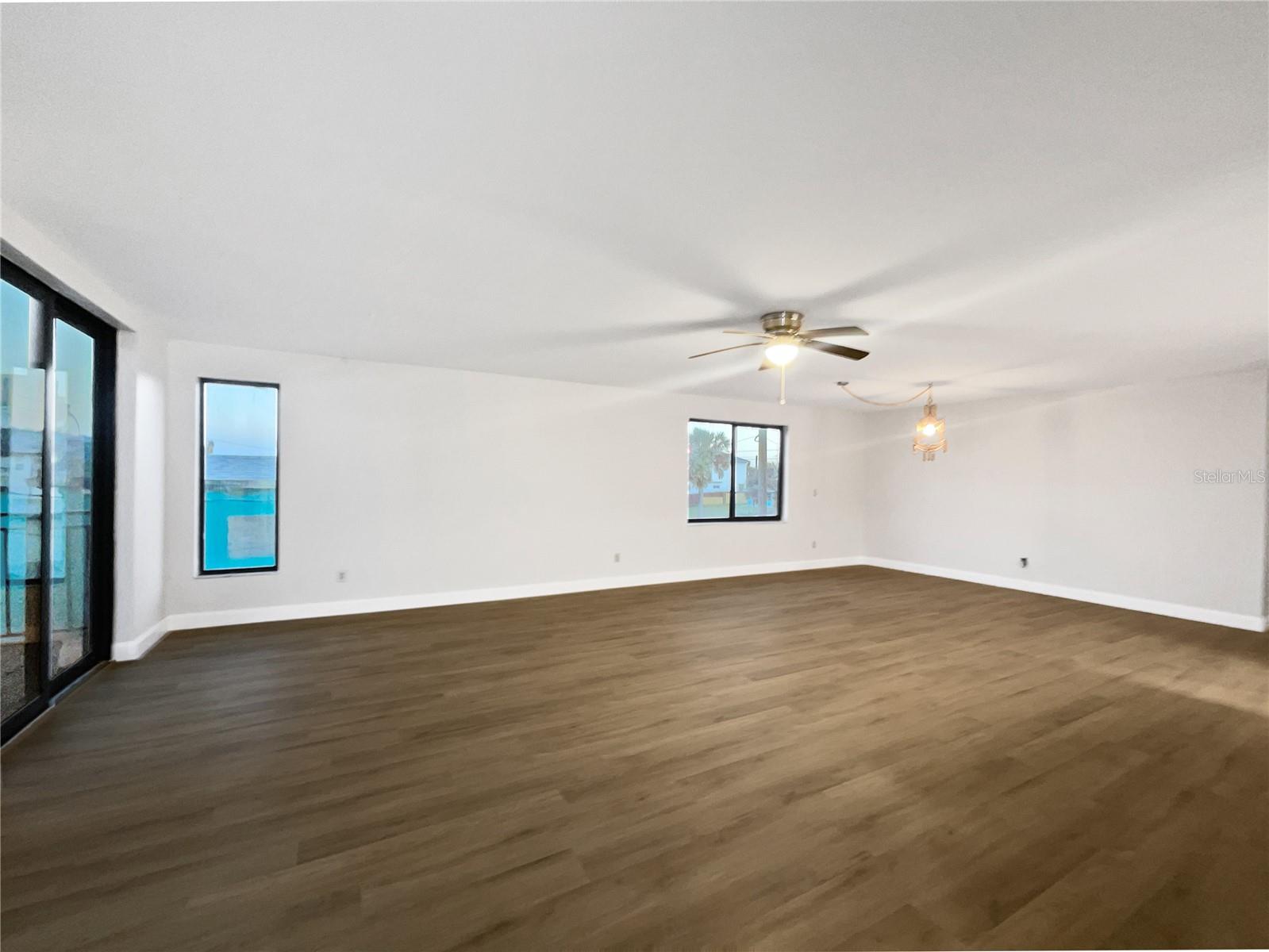 2127 N OCEAN SHORE BOULEVARD