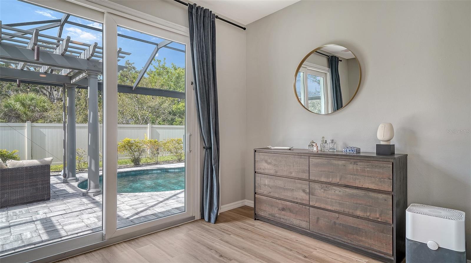 FAIRWAYS/BENT TREE - Residential