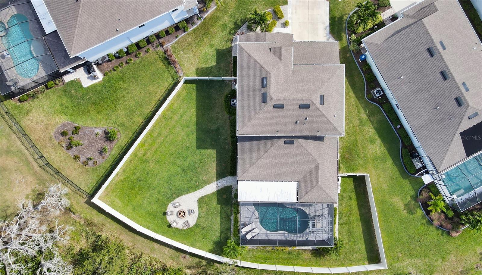 FAIRWAYS/BENT TREE - Residential