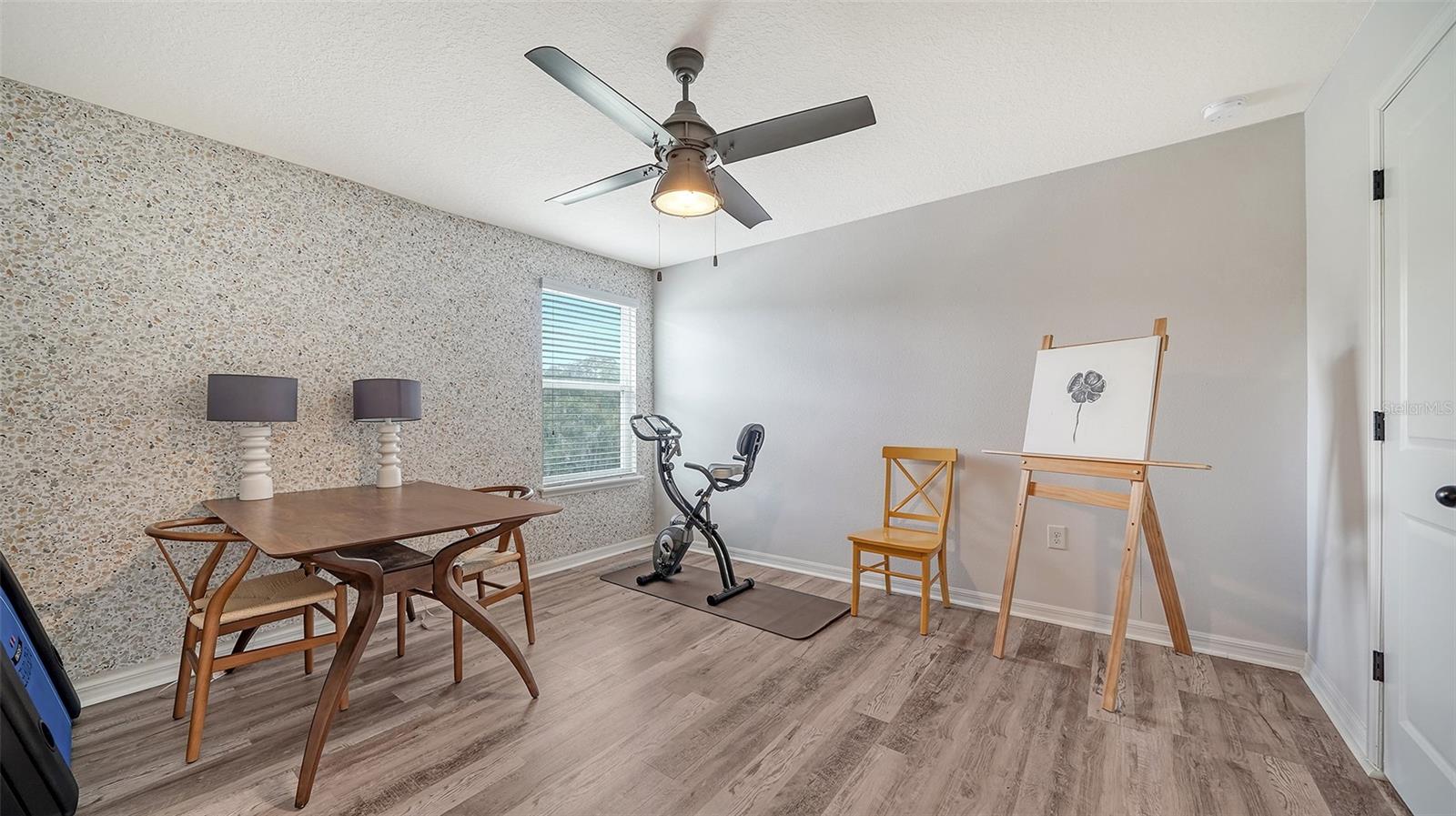 FAIRWAYS/BENT TREE - Residential