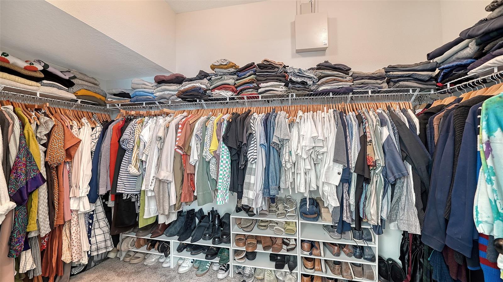 FAIRWAYS/BENT TREE - Residential