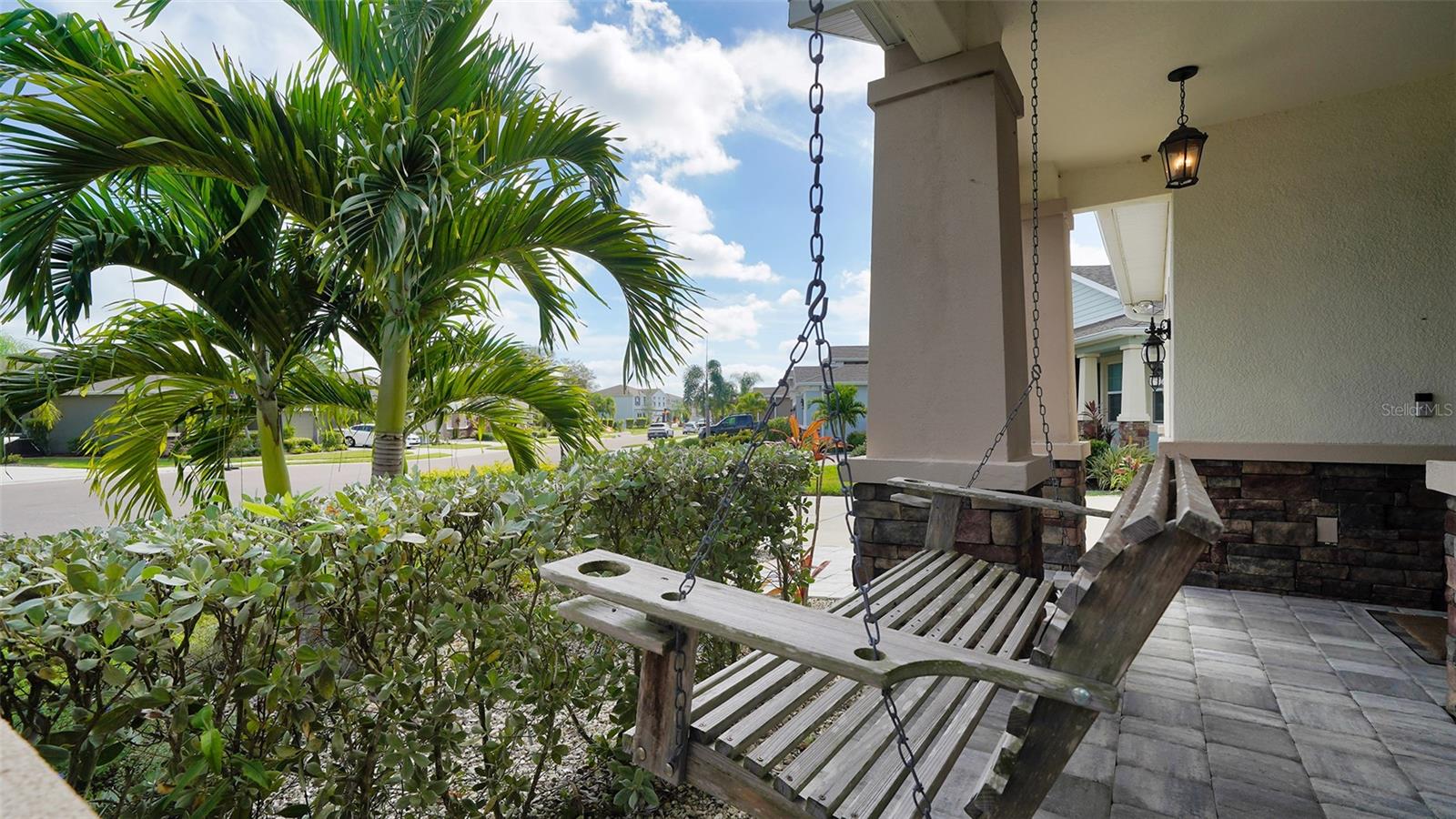 FAIRWAYS/BENT TREE - Residential