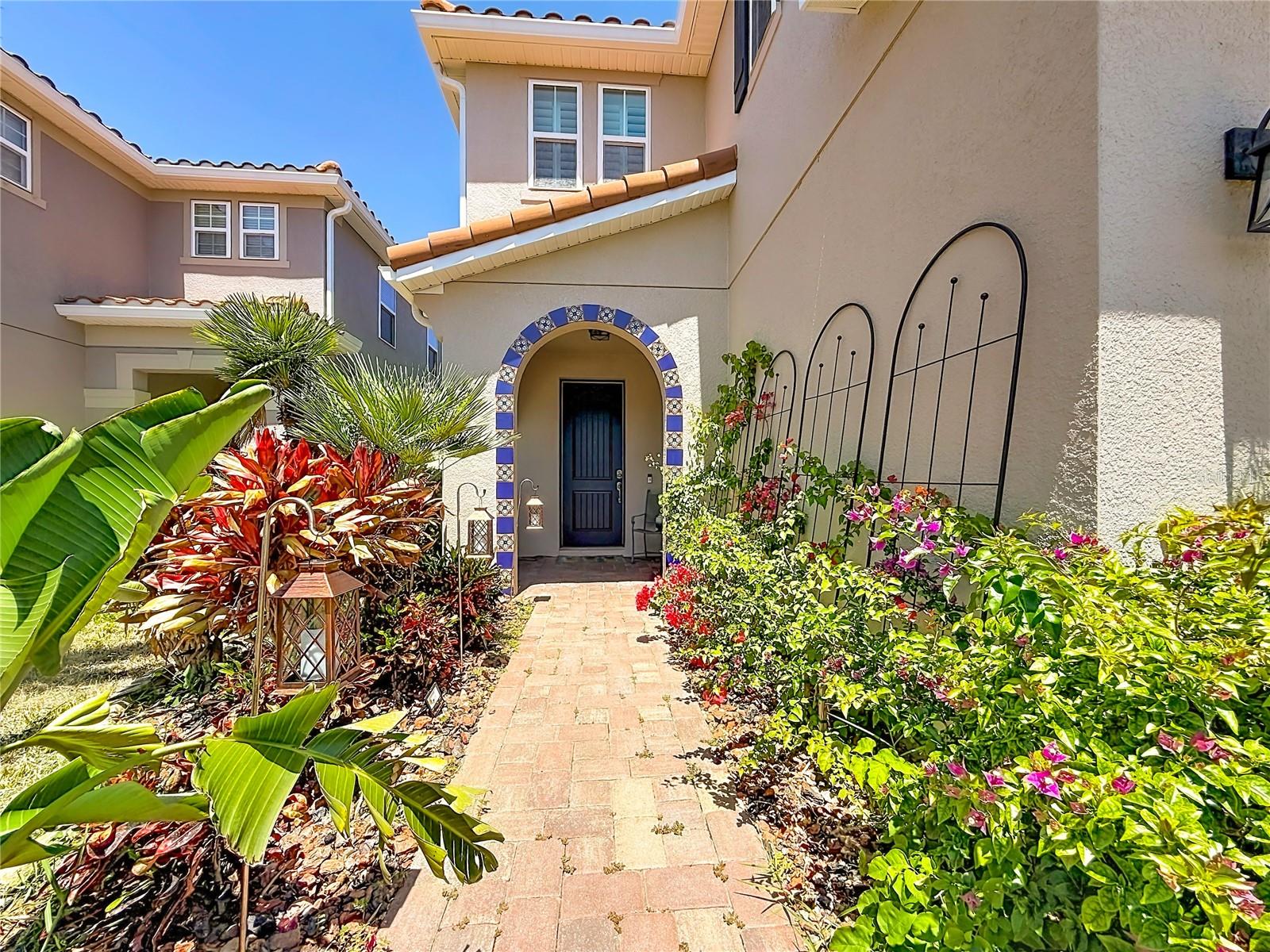 10193 GRAND OAK CIRCLE