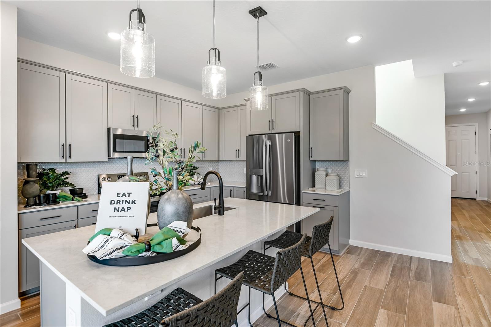 SEASONS AT GRANDVIEW GARDENS - Residential