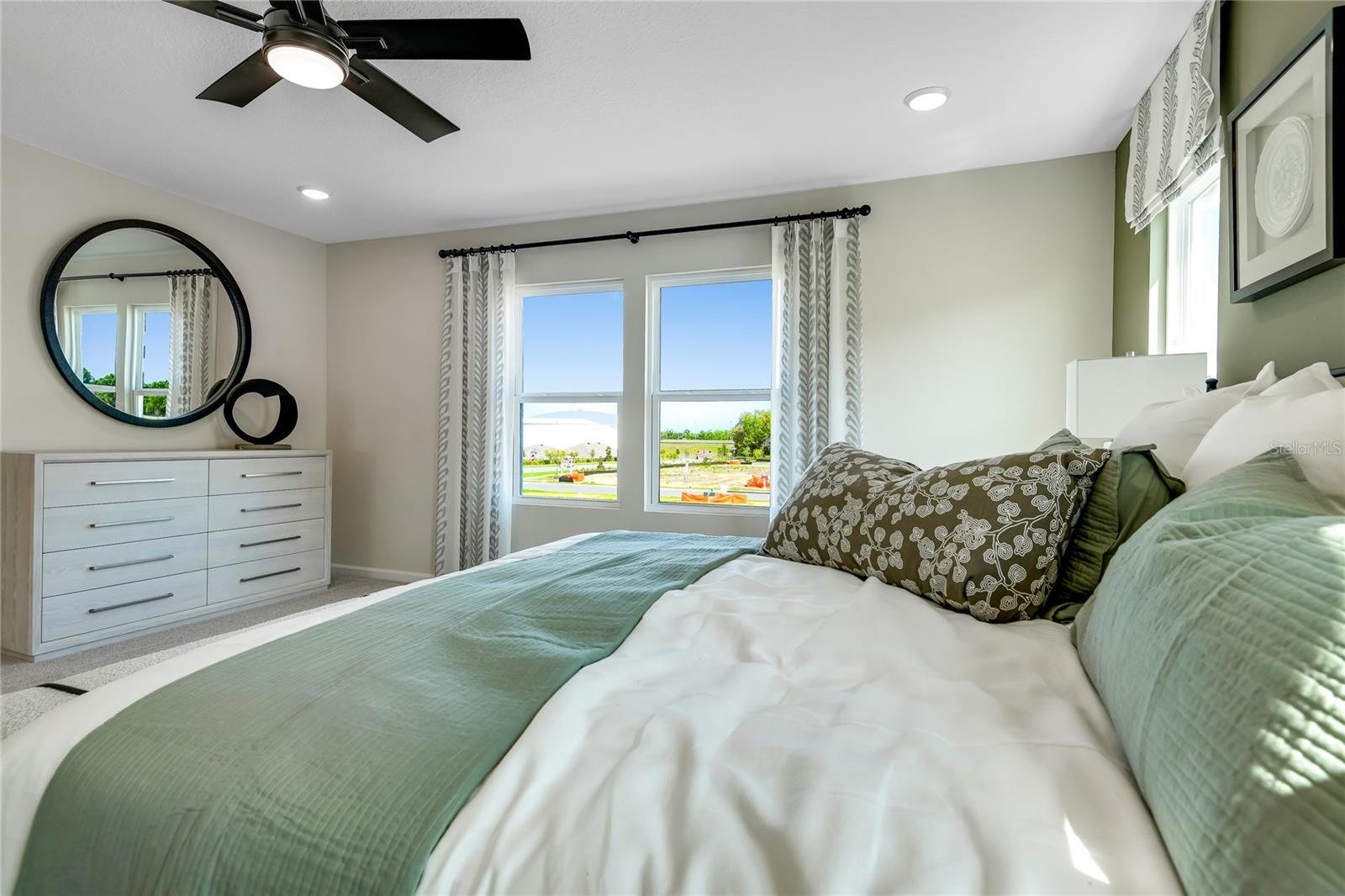 SEASONS AT GRANDVIEW GARDENS - Residential