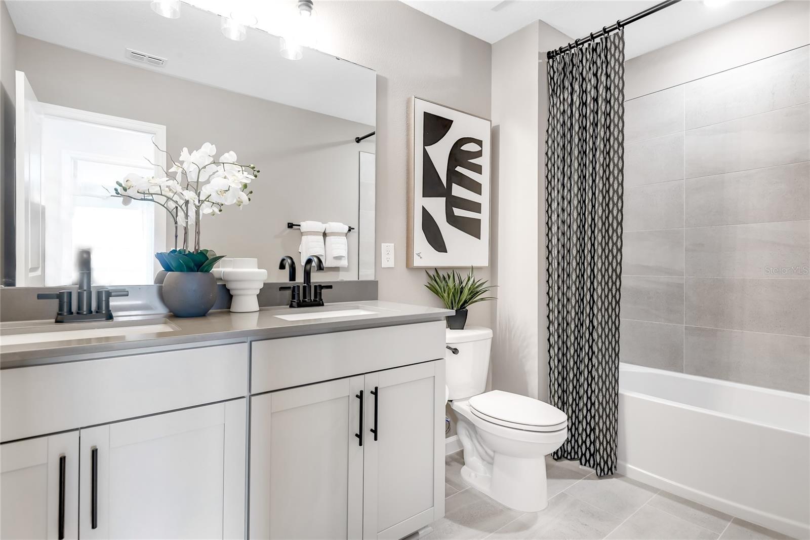 SEASONS AT GRANDVIEW GARDENS - Residential