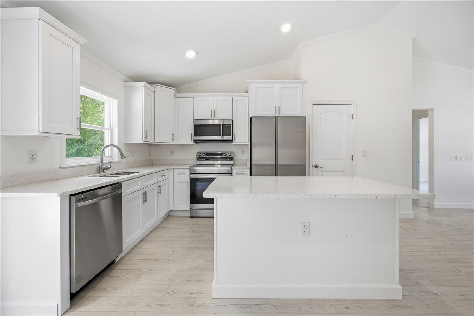 RAINBOW PARK HOMES - Residential