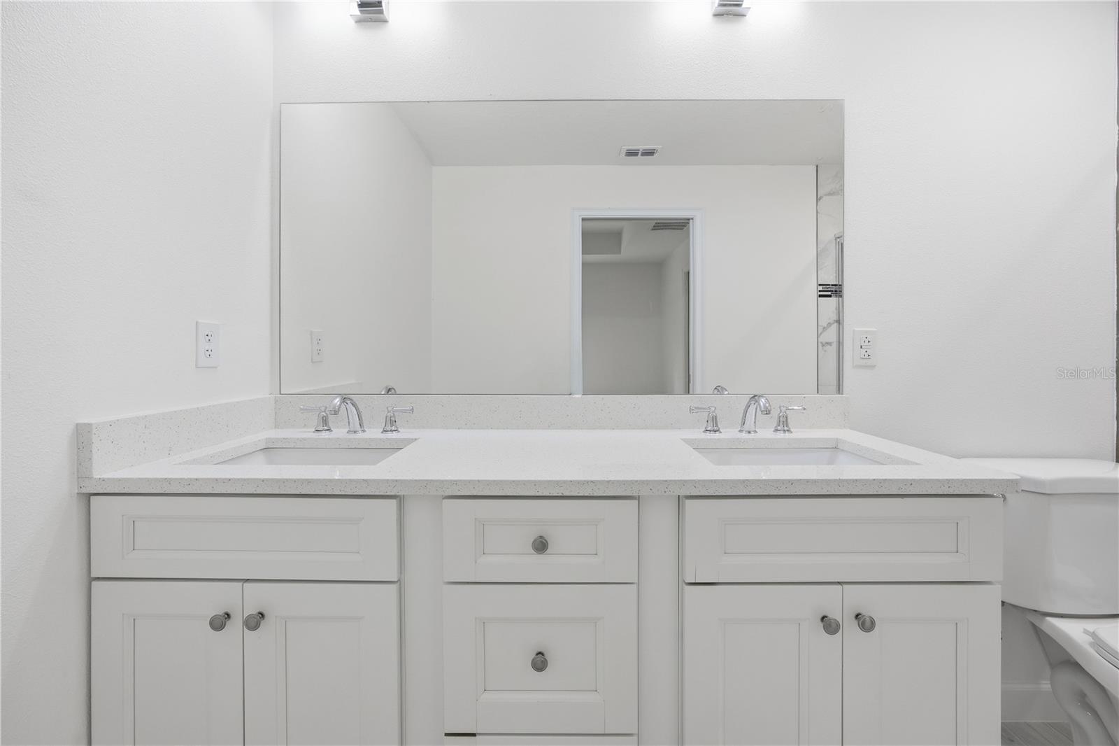 RAINBOW PARK HOMES - Residential