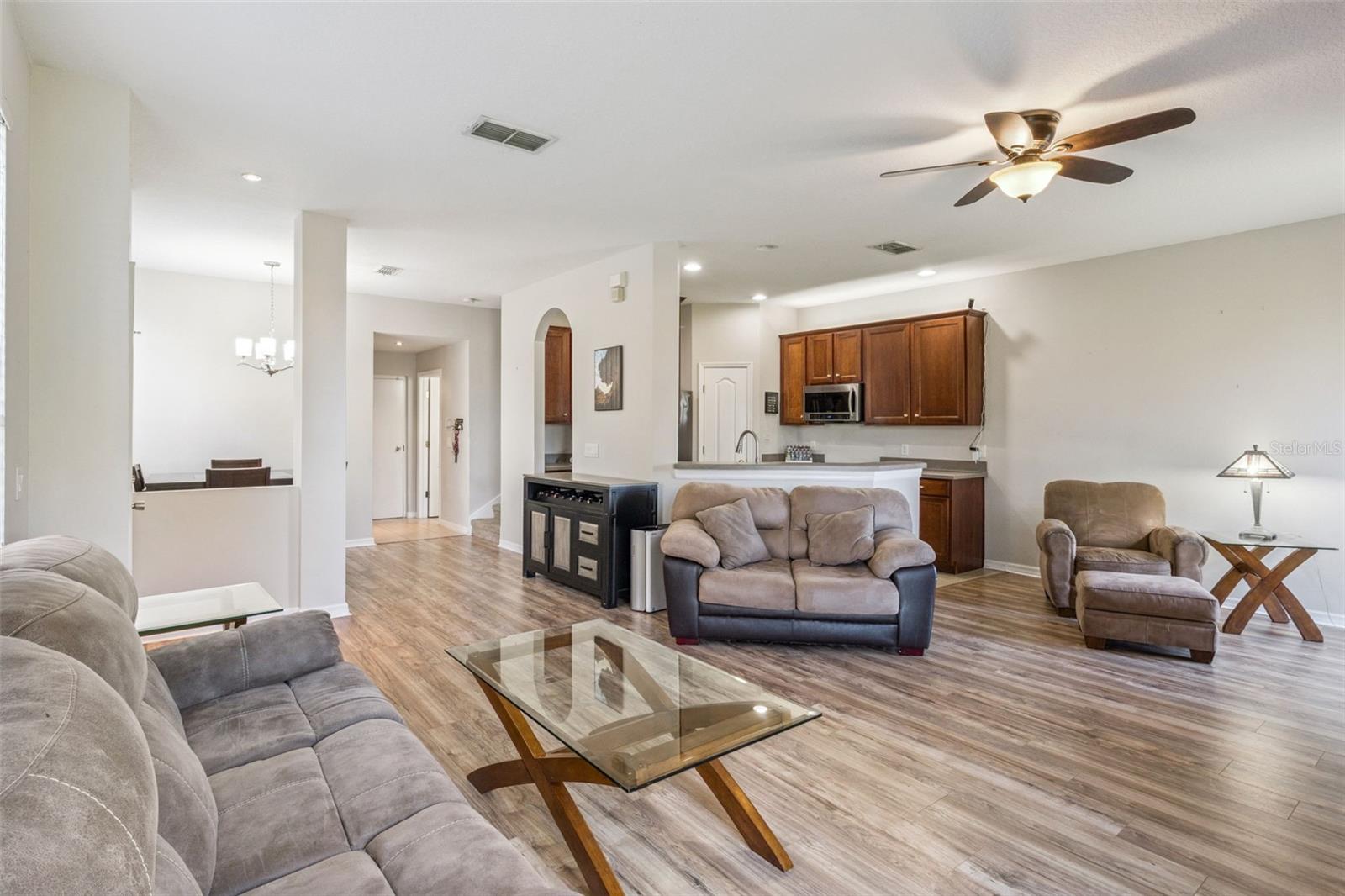 1947 ESTANCIA CIRCLE 8C