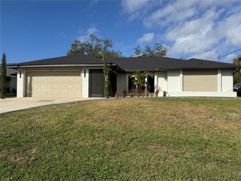 A home in PORT CHARLOTTE