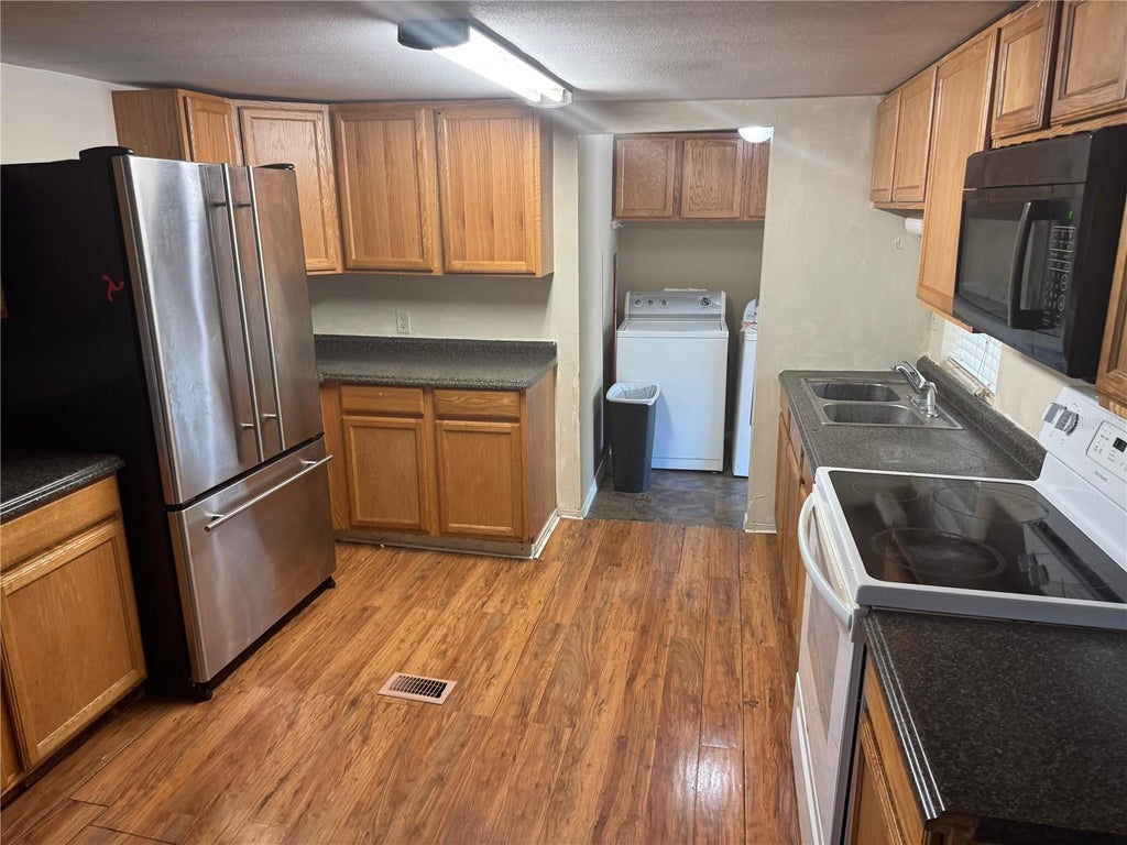 Photo of 9503 Williams Road, Seffner, FL 33584 (MLS # TB8440926)