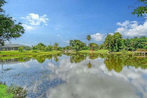 A home in PORT CHARLOTTE