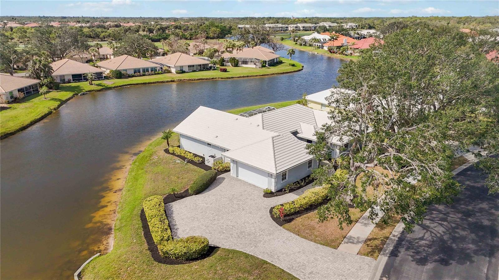 803 CARNOUSTIE DRIVE