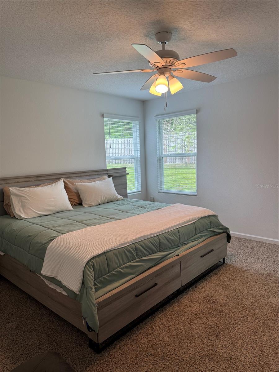 RAVENSWOOD VILLAGE - Residential