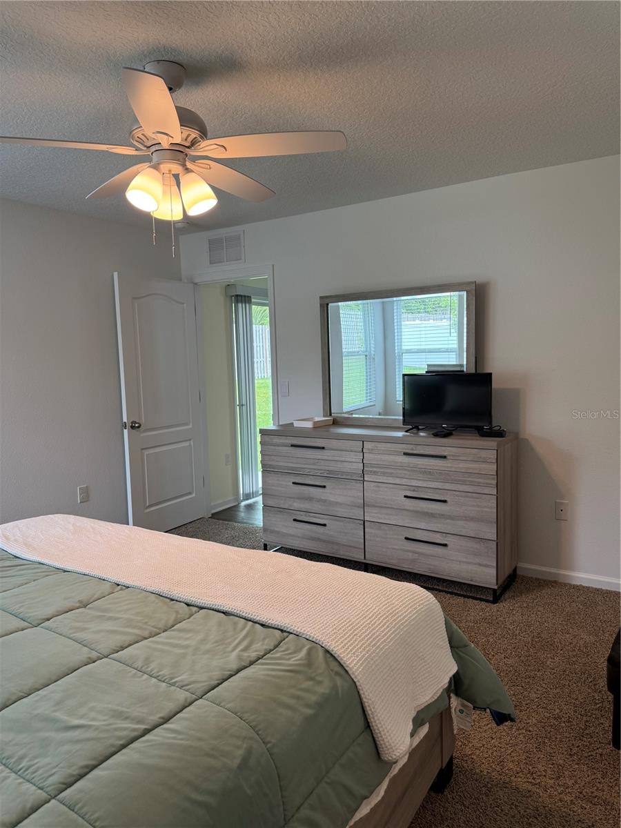 RAVENSWOOD VILLAGE - Residential